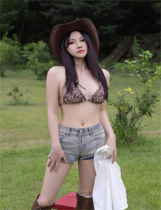 《撕开美女的内衣-v66av116》