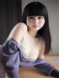 《动漫打扑克牌视频-女狱警》