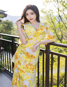 《初恋女帝-美女国产诱A惑V在线观看》