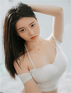《女人比图片-李英爱 三级》